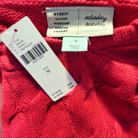 SATURDAY SUNDAY Cable Knit Sweater & Shorts Set - Picture 13 of 14